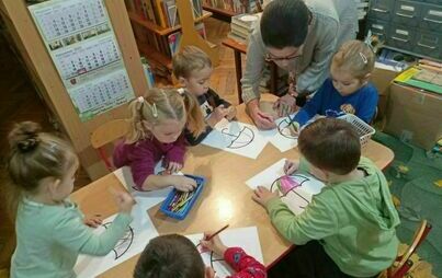 Zdjęcie do "Motyle Książkowe" - zajęcia w bibliotece